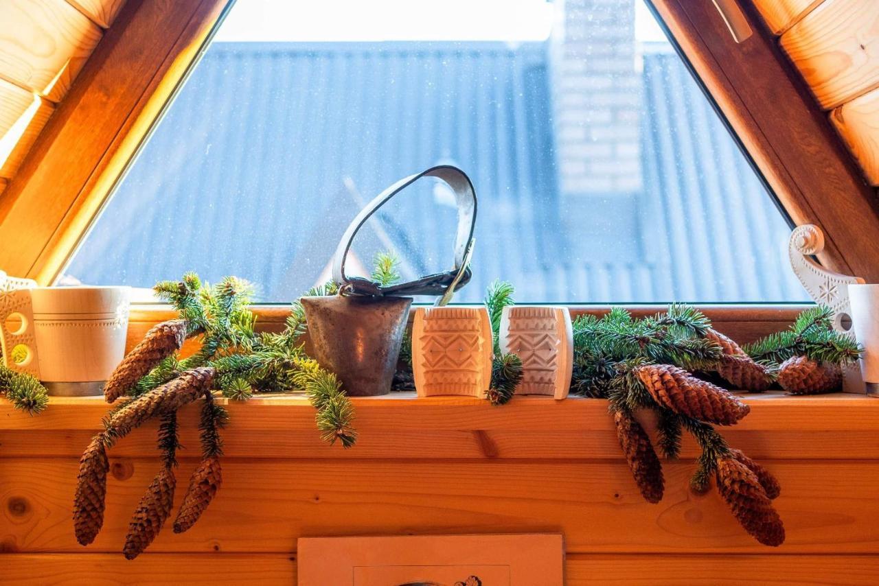 Domki Widokowe Wooden Luxury Chalet & Jacuzzi Zab Eksteriør billede