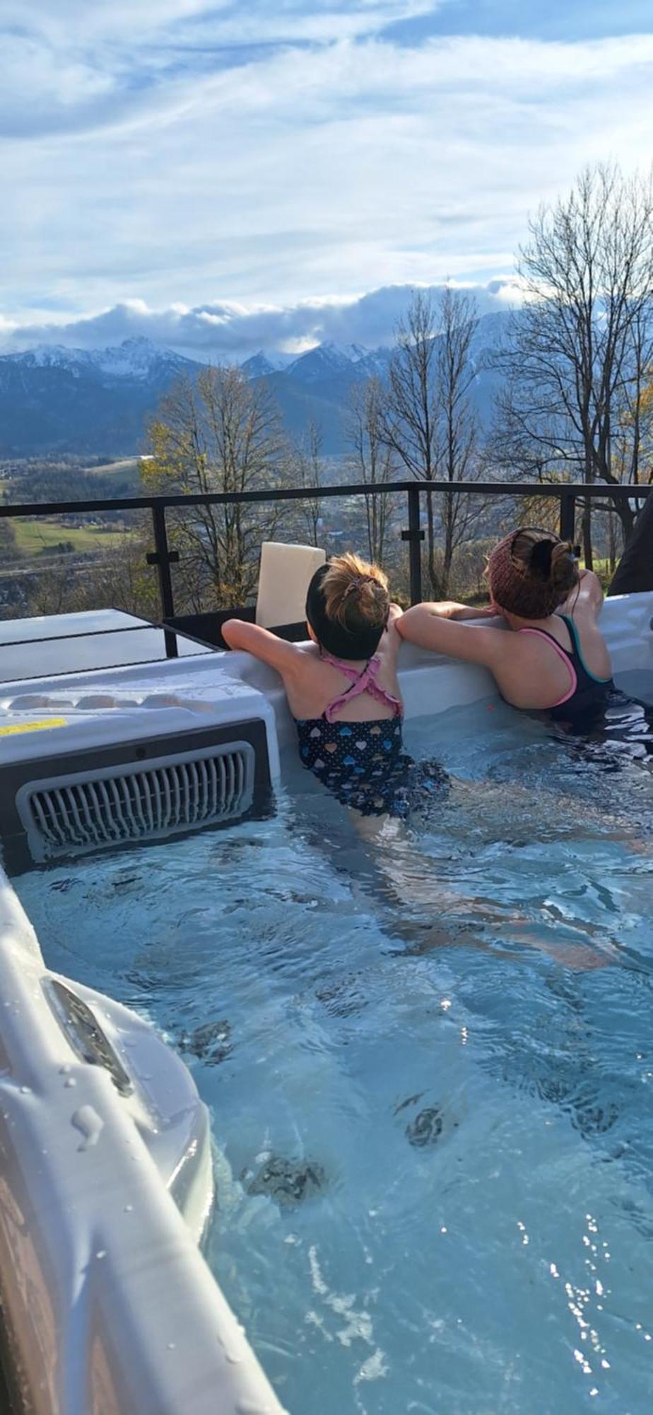 Domki Widokowe Wooden Luxury Chalet & Jacuzzi Zab Værelse billede