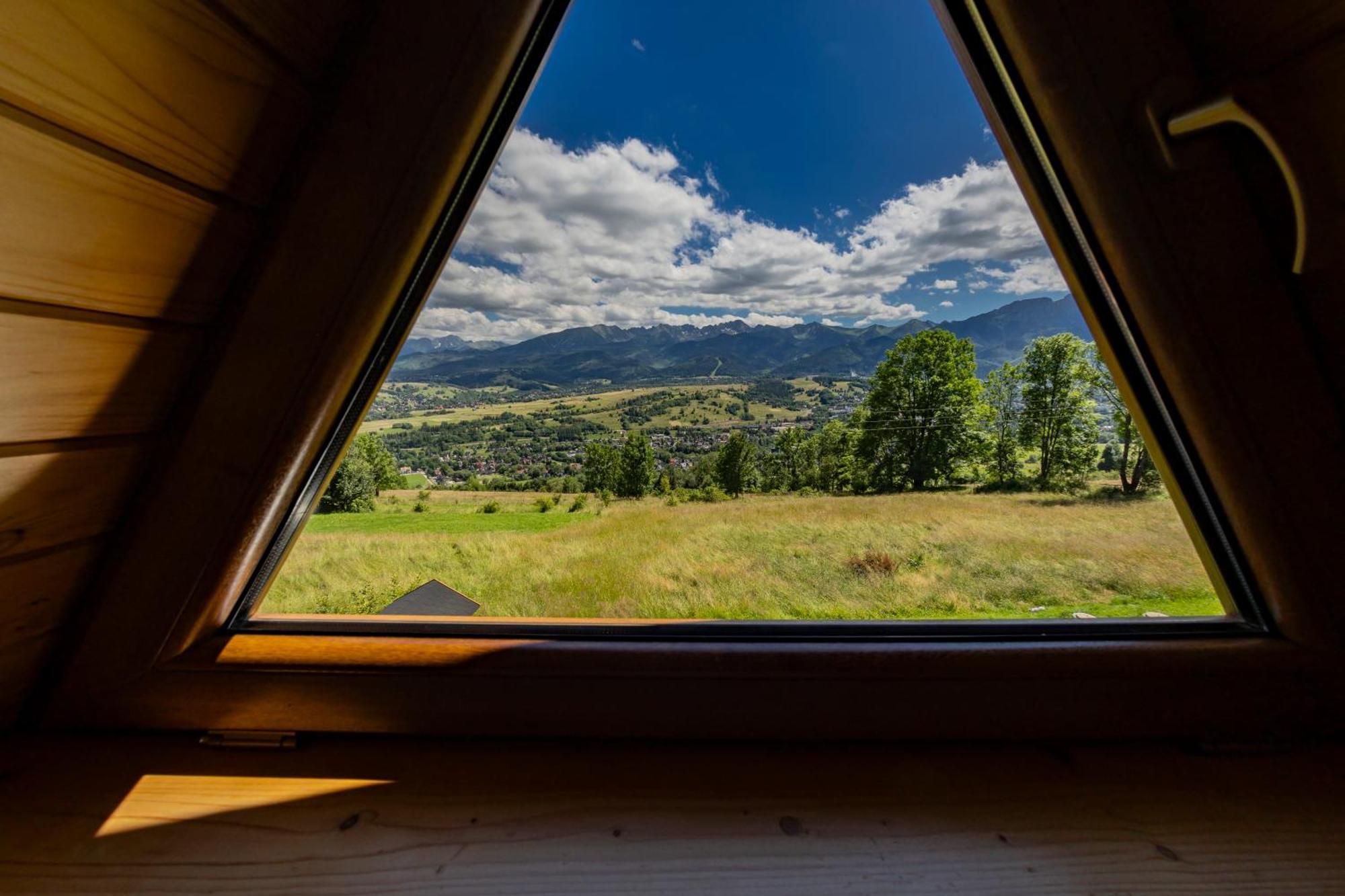 Domki Widokowe Wooden Luxury Chalet & Jacuzzi Zab Værelse billede
